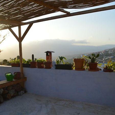 AliBaba Apartment Hostel Bamboo Rooftop Room Chefchaouen Exterior foto